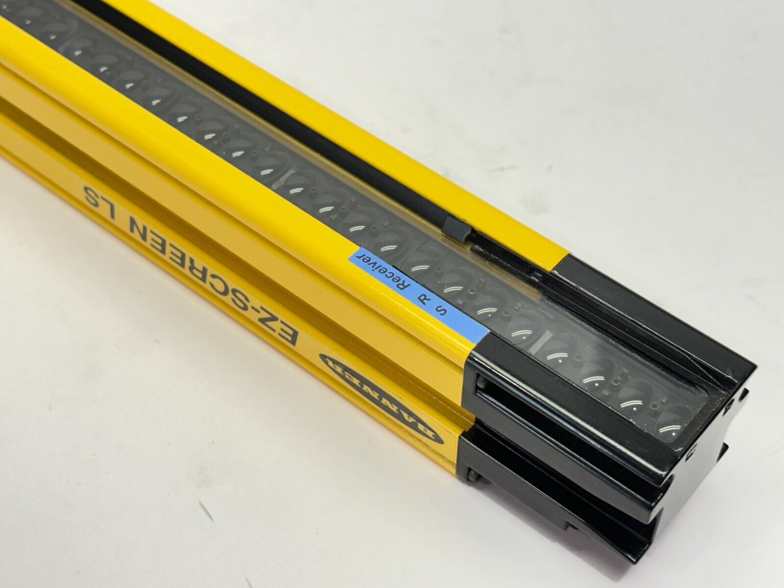 Banner SLLR23-490-S LS-S Series Type 4 Safety Light Curtain Receiver 808954 - Maverick Industrial Sales