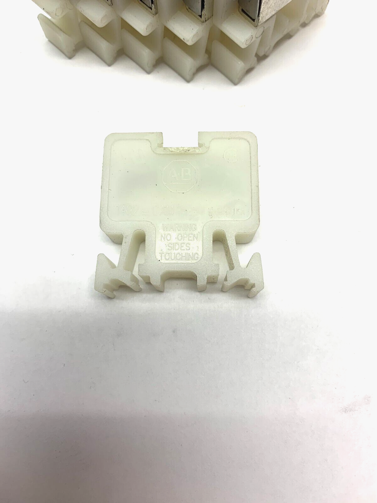Allen Bradley 1492-CAM 10mm Terminal Block White 59337 LOT OF 6 - Maverick Industrial Sales