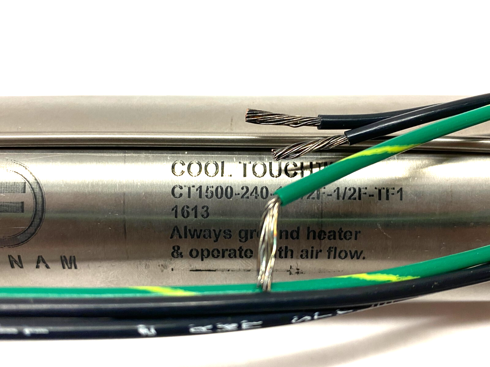 Farnam CT1500-240-1-1/2F-1/2F-TF1 Cool-Touch Heating Torch - Maverick Industrial Sales