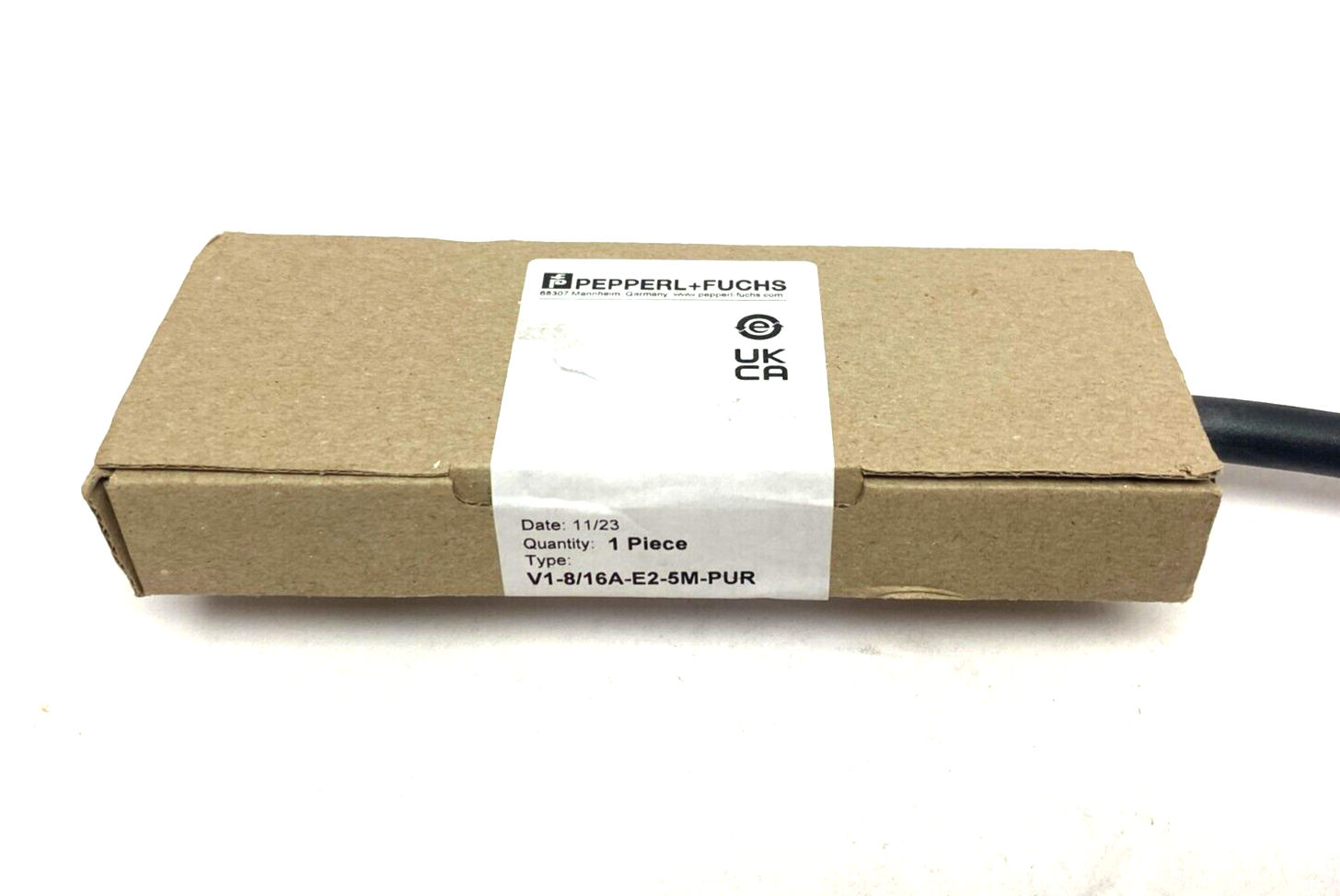 Pepperl+Fuchs V1-8/16A-E2-5M-PUR Twin Config Octuple Splitter JunctionBox 259979 - Maverick Industrial Sales