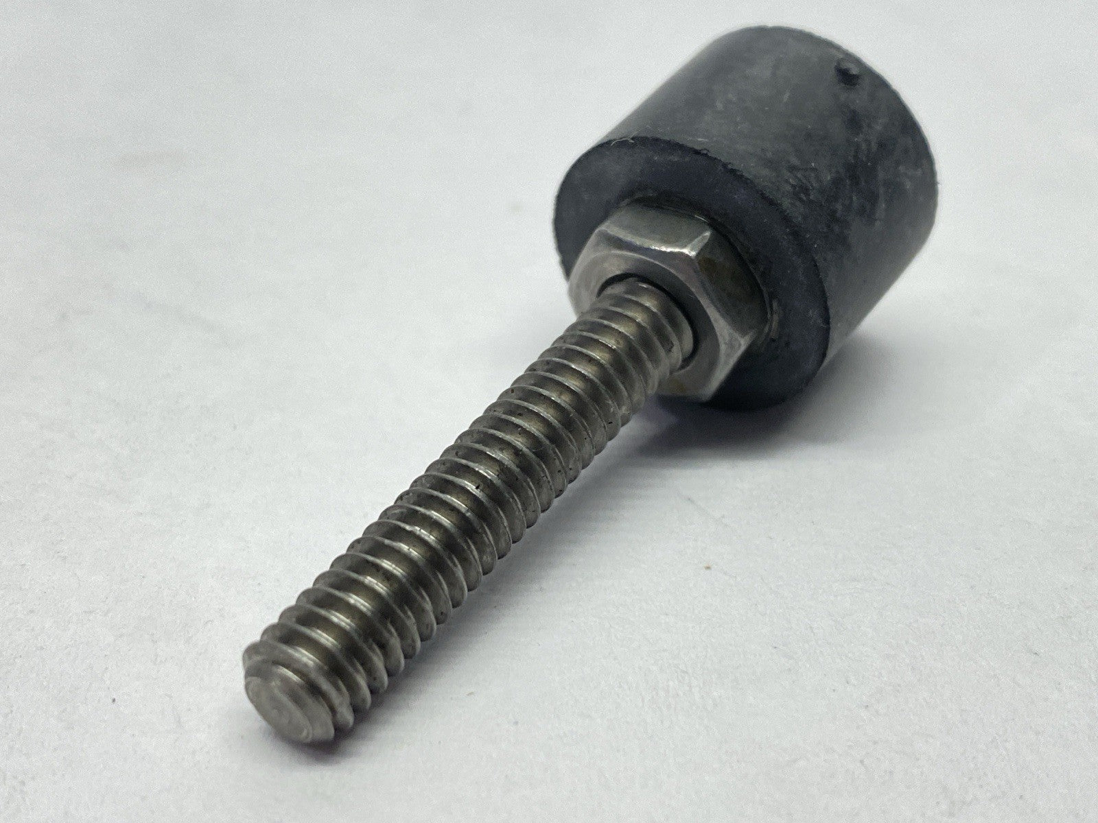 9546K561 | Threaded Bumper Steel Core Neoprene 1-1/4" Long 1/4"-20 Stud LOT OF 3 - New – Open box - Maverick Industrial Sales