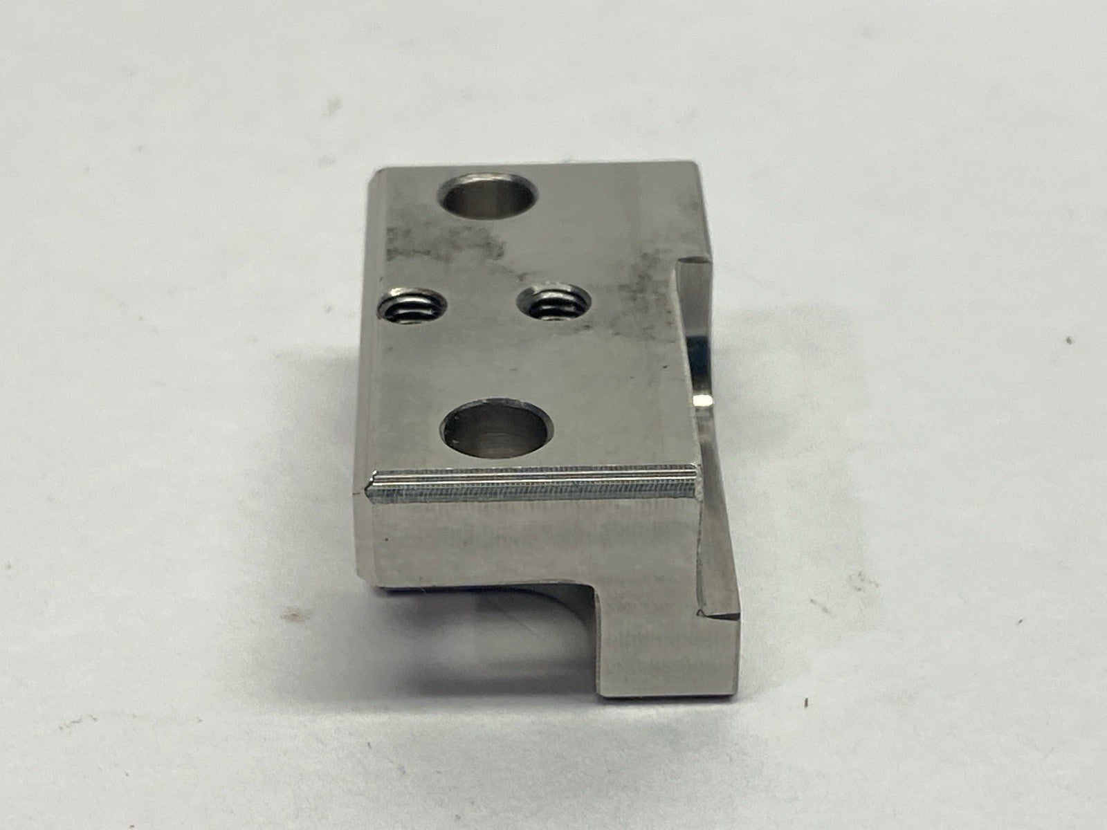 Woll 33858-141-070-014 Vacuum Mount - Maverick Industrial Sales
