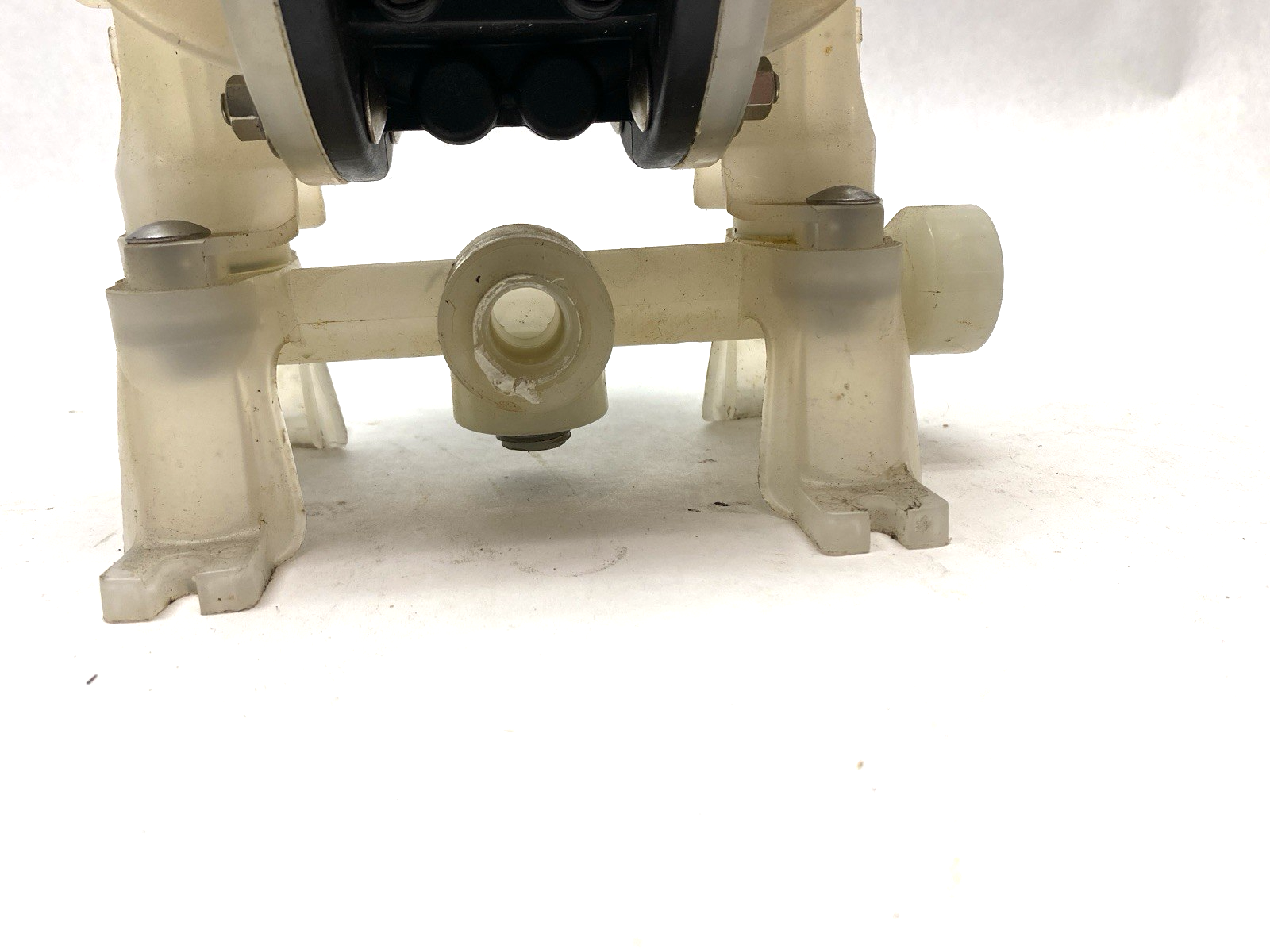 Ingersoll Rand ARO PD05P-ARS-PTT-B Diaphragm Pump SPG1089152 100 PSI MAX - Maverick Industrial Sales