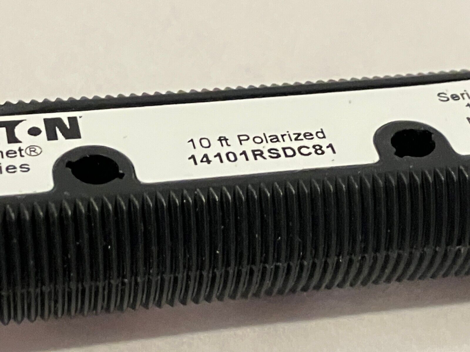 Eaton 14101RSDC81 Comet A3 Tubular Photoelectric Sensor 10-30VDC 10' Polarized - Maverick Industrial Sales
