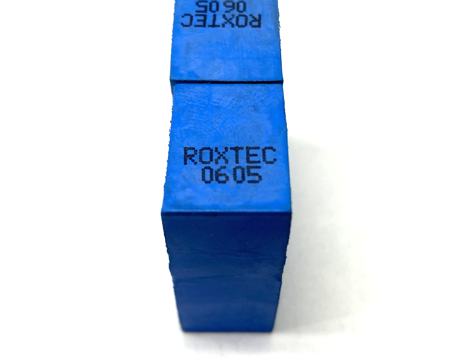 Roxtec Multi Diameter Cable Seal Fitting Module 15mm x 40mm x 40mm - Maverick Industrial Sales