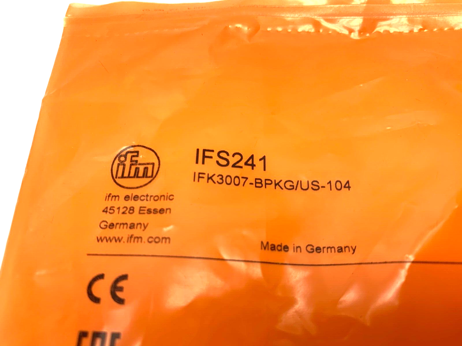 IFS241, IFK3007-BPKG/US-104 | Ifm IFS241 Inductive Proximity Sensor PNP 7mm Range IFK3007-BPKG/US-104 - New - Maverick Industrial Sales