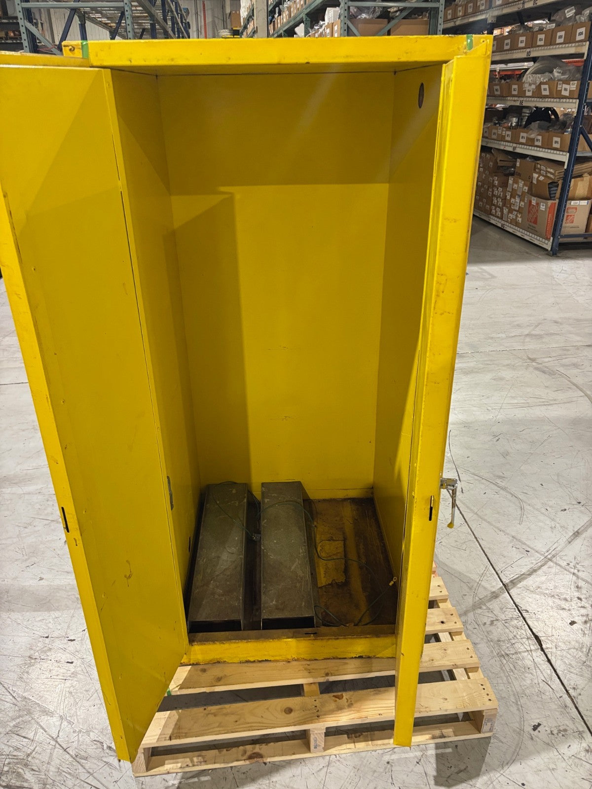 Flammable Liquid Storage Cabinet, Safety Yellow, 31.5"x31.5"x65" No Key - Maverick Industrial Sales