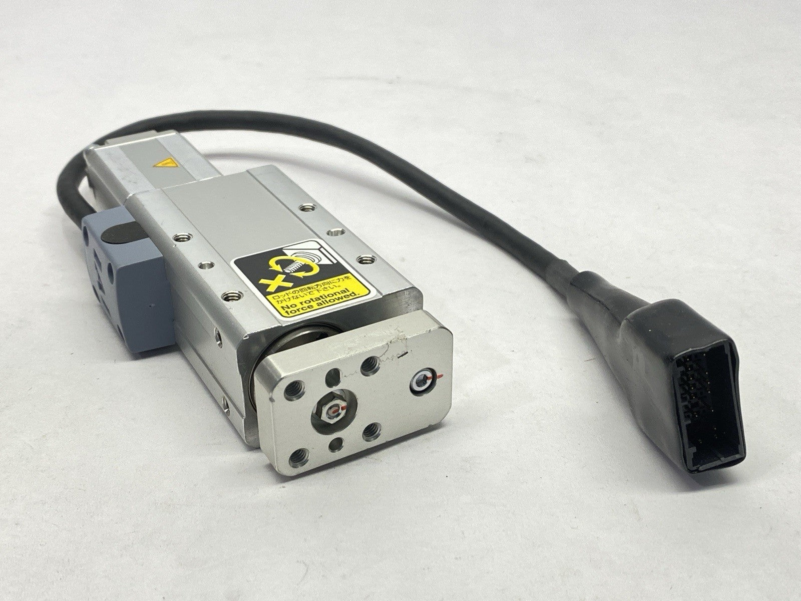 RCA2-GS3NA-I-10-4-30-A3-M-B | IAI ROBO Cylinder Electric Actuator 30mm Stroke - Used - Maverick Industrial Sales