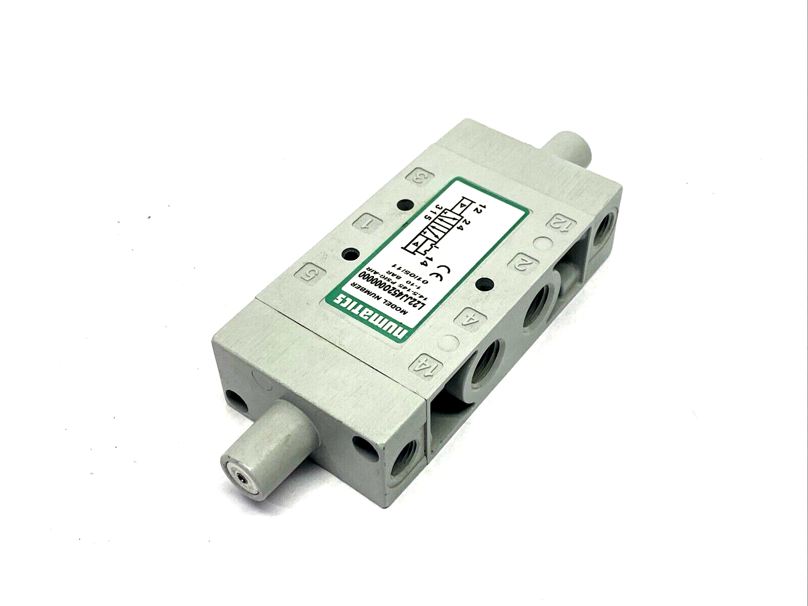 Numatics L22JJ452O000000 Valve 1/4" NPT - Maverick Industrial Sales