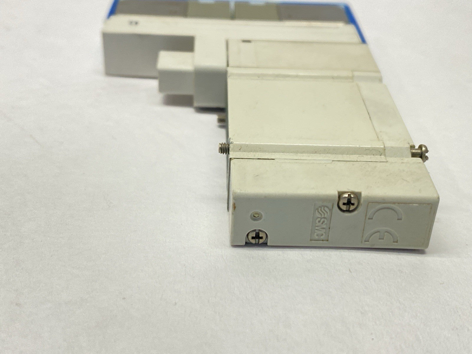 SY3201K-5U1 | SMC Pneumatic 5-Port Solenoid Valve - Used - Maverick Industrial Sales