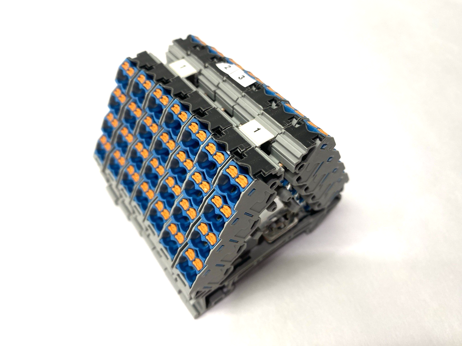 PTRVB 4-PV /BU | Phoenix Contact Potential Distributors 3270223 LOT OF 7 - Used - Maverick Industrial Sales