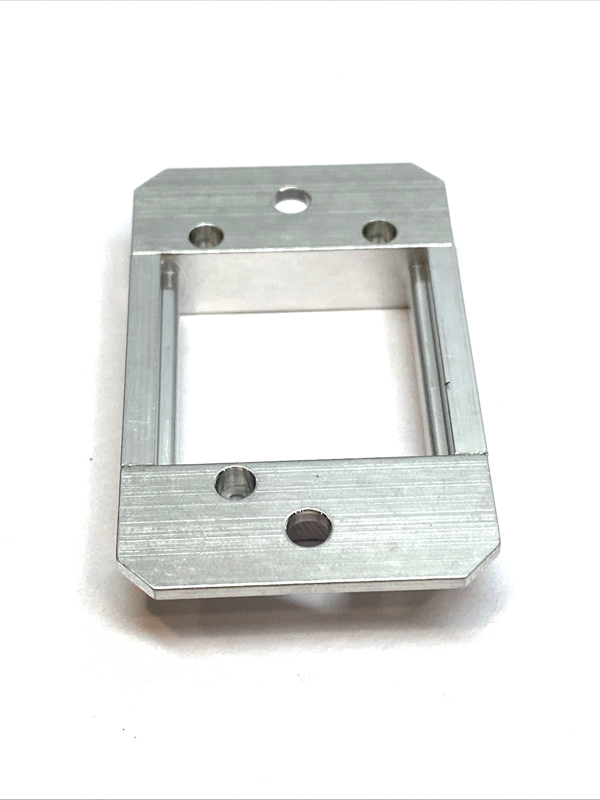 610.020.012.600.000 | ODU Mini-Snap L Receptacle - New – Open box - Maverick Industrial Sales