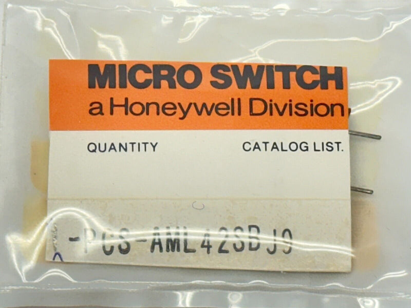 Honeywell AML42SBJ9 Microswitch Panel Indicator Light Yellow - Maverick Industrial Sales