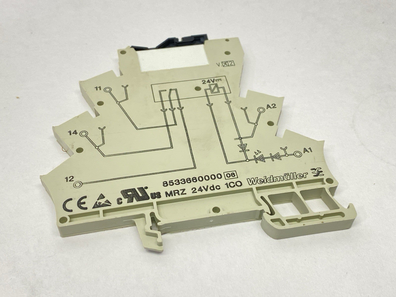 Weidmuller RSS113024 Relay 4060120000 w/ MRZ 24Vdc 1CO Base 8533660000 LOT OF 9 - Maverick Industrial Sales