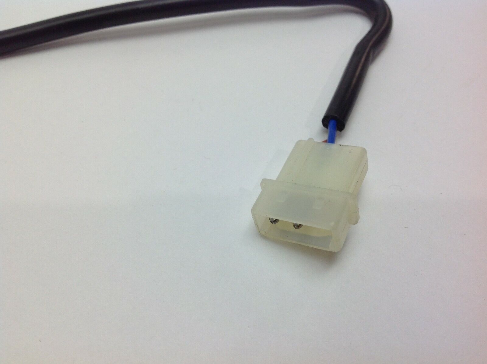 Keyence EV-118U Proximity Sensor 12-24 V DC - Maverick Industrial Sales