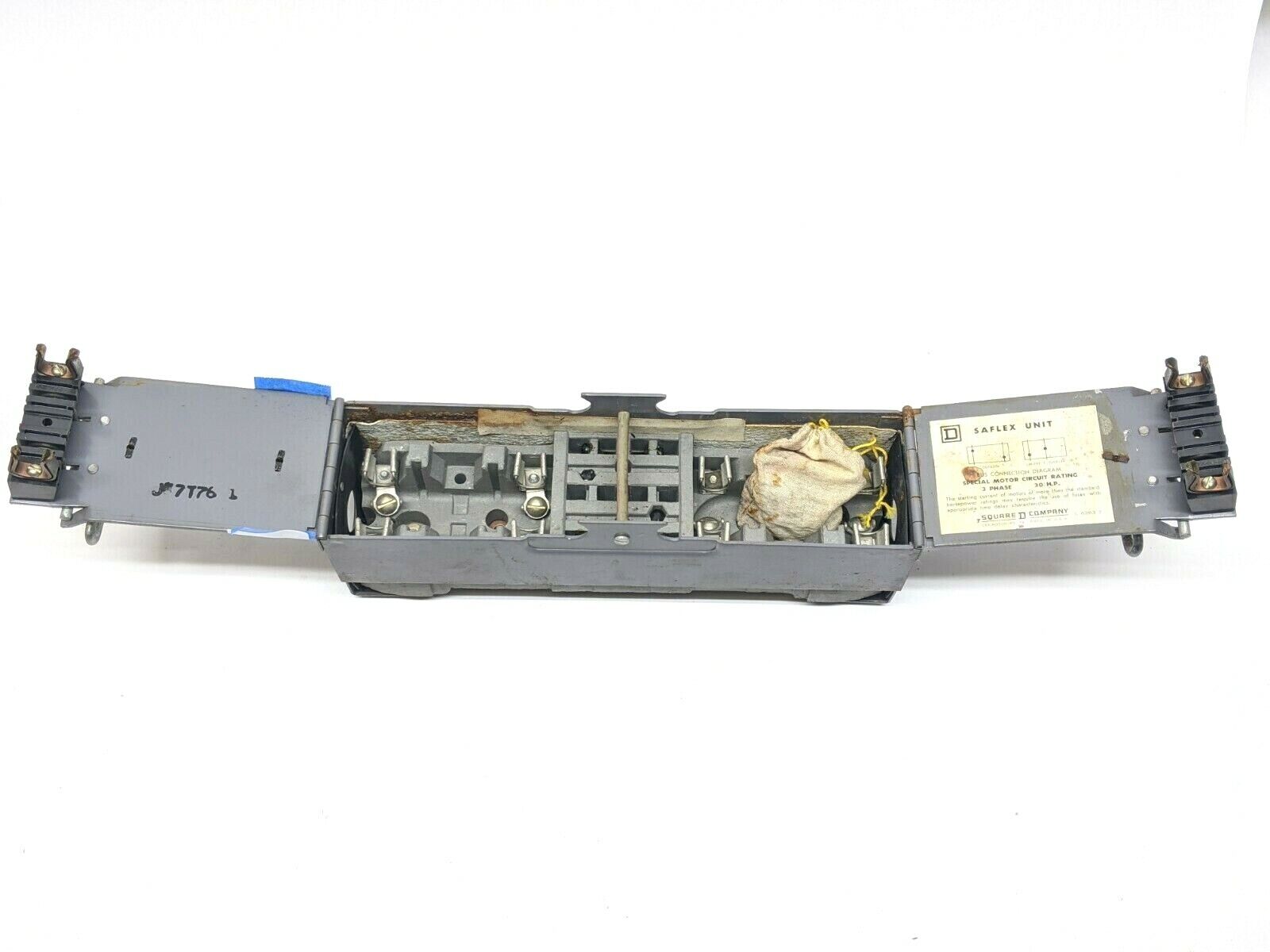 Square D DF-0651 Fusible Switch 30A 250V 2 Pole - Maverick Industrial Sales