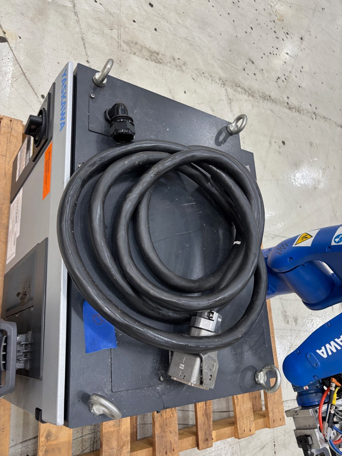 Yaskawa YR-1-06VX8-A00 Robot System YRC1000/GP8 Controller, Teach Pendant, Cable - Maverick Industrial Sales