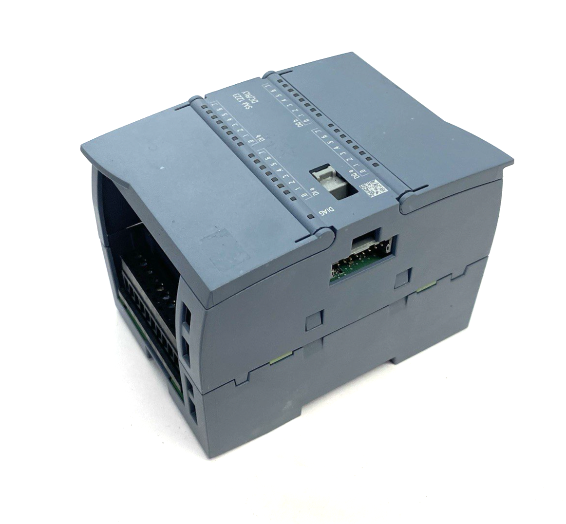 6ES7223-1PL32-0XB0 | Siemens SIMATIC S7-1200 Digital I/O Mod. SM 1223 16 DI/16 DO - Used - Maverick Industrial Sales