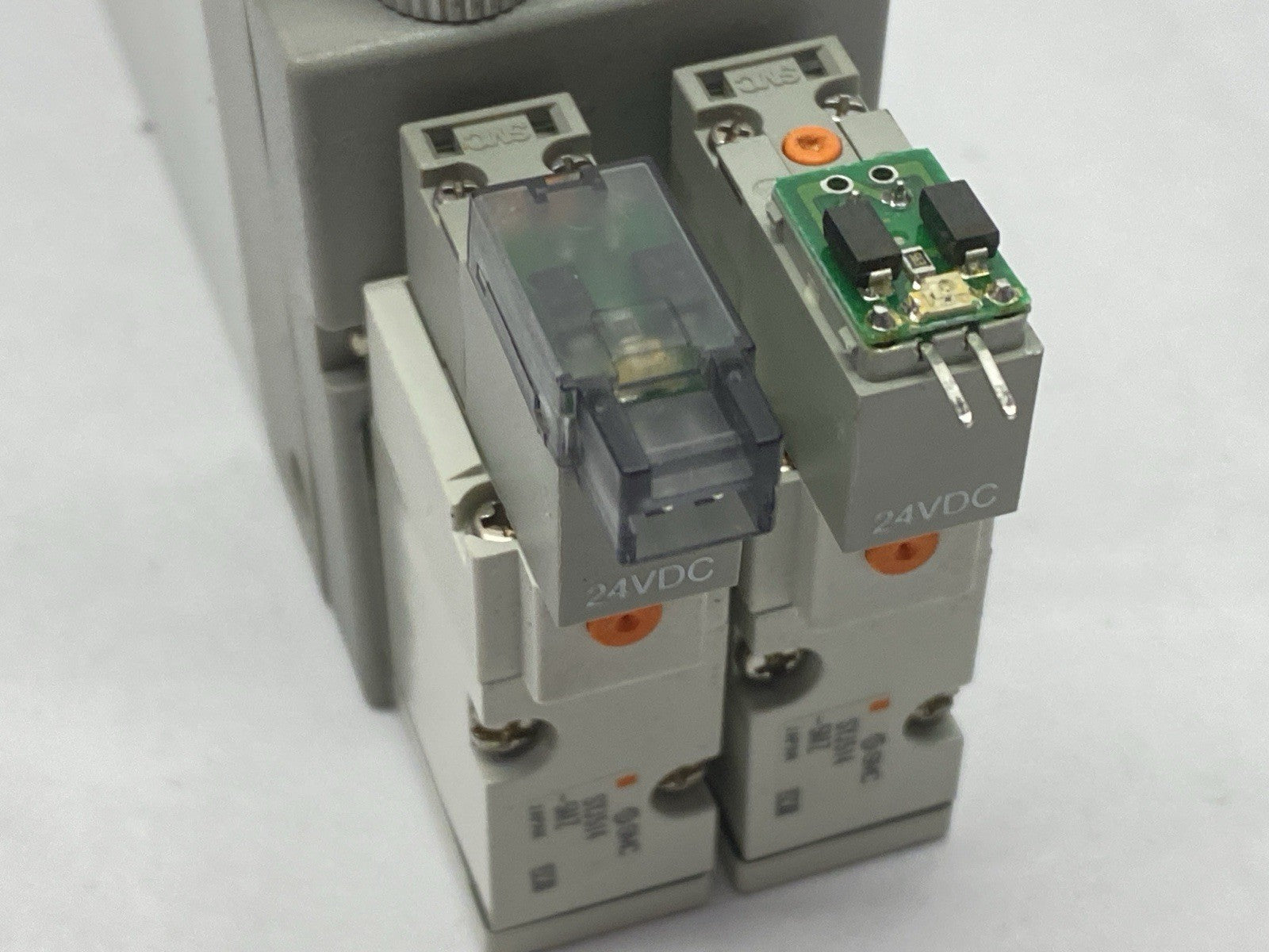 NZL112-K15MZ-E65L | SMC Multi-Stage Vacuum Ejector - For parts or not working - Maverick Industrial Sales