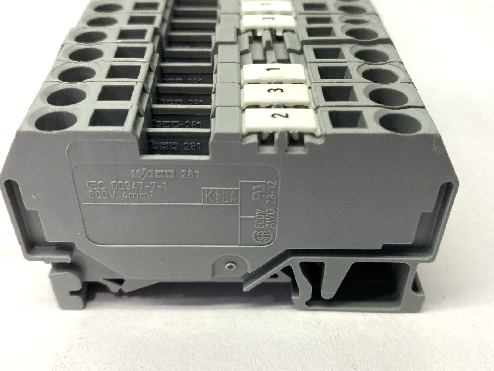 281-901 | Wago Terminal Block 2-Conductor LOT OF 35- Used - Maverick Industrial Sales
