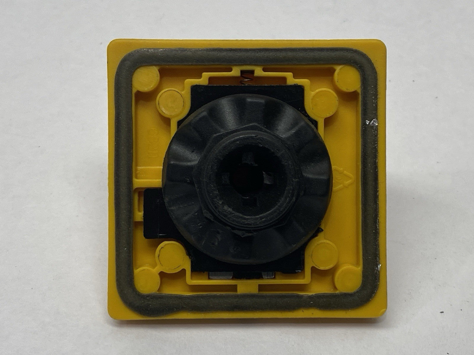 ABB OT25E3 Disconnect Switch w/ OHYS2PJ Handle And Shaft 30A - Maverick Industrial Sales
