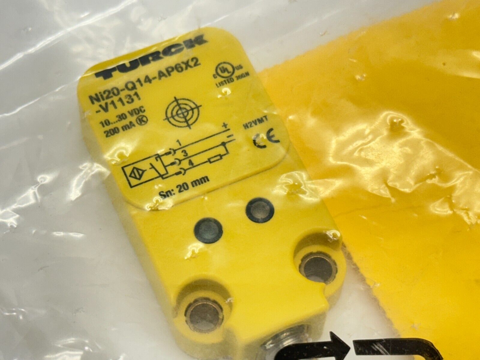 Turck Ni20-Q14-AP6X2-V1131 Inductive Sensor 200mA 10-30VDC 4690210 - Maverick Industrial Sales