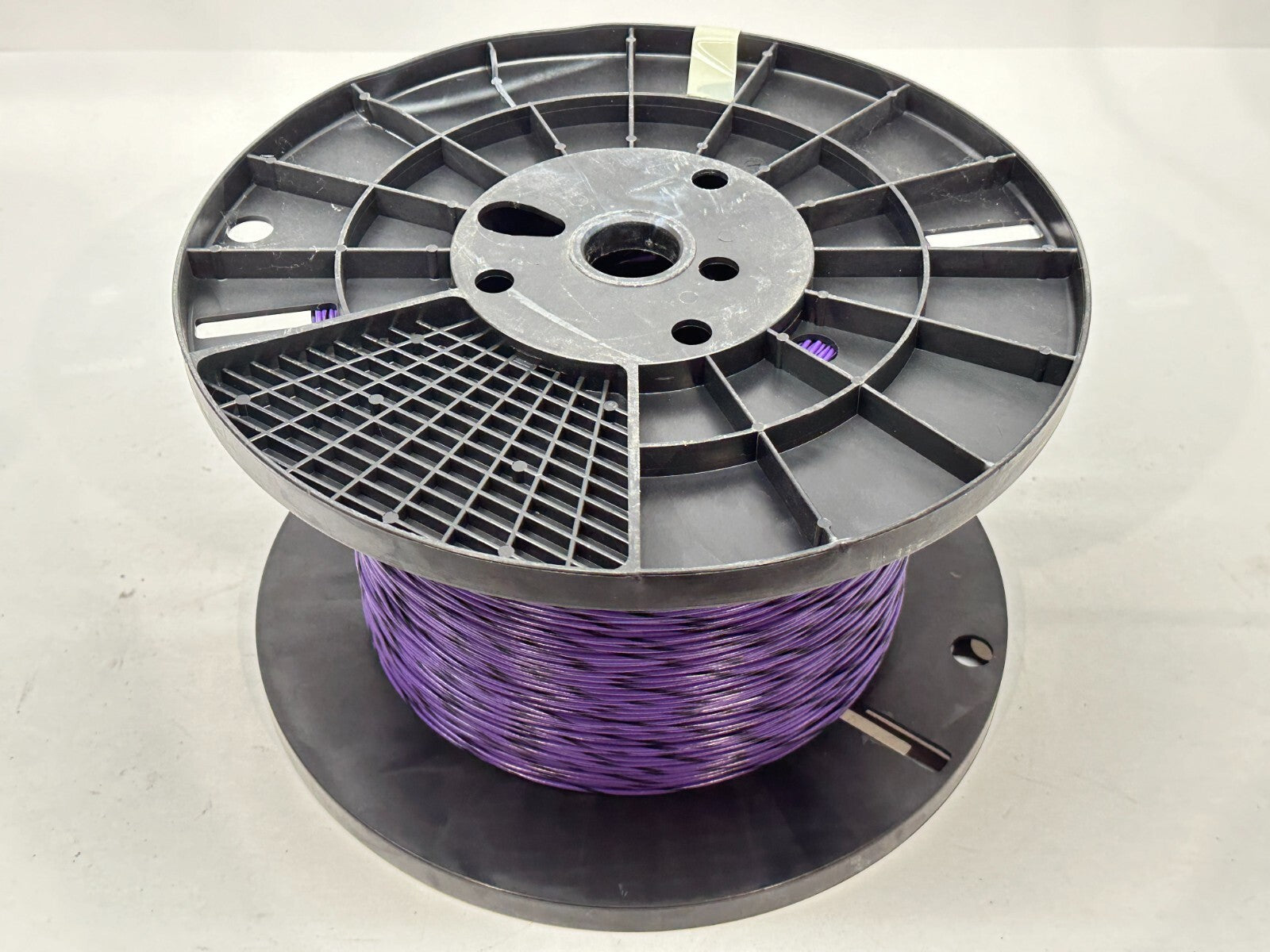 Judd Wire 454-0205-000 18AWG 16/30 .017 XLPVC H09222 2700ft REMAINING - Maverick Industrial Sales