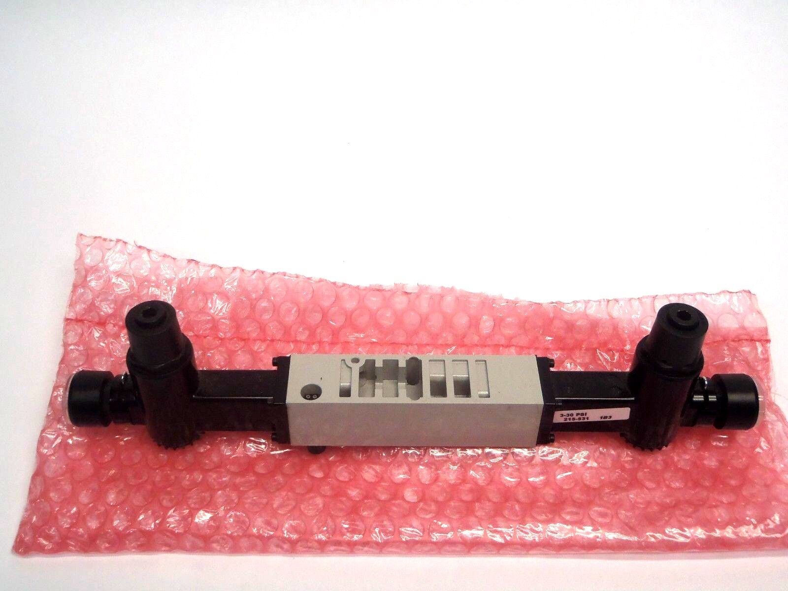 Numatics 122RT300J000000 2 Regulator & Gauge Assembly 3-30 PSI - Maverick Industrial Sales
