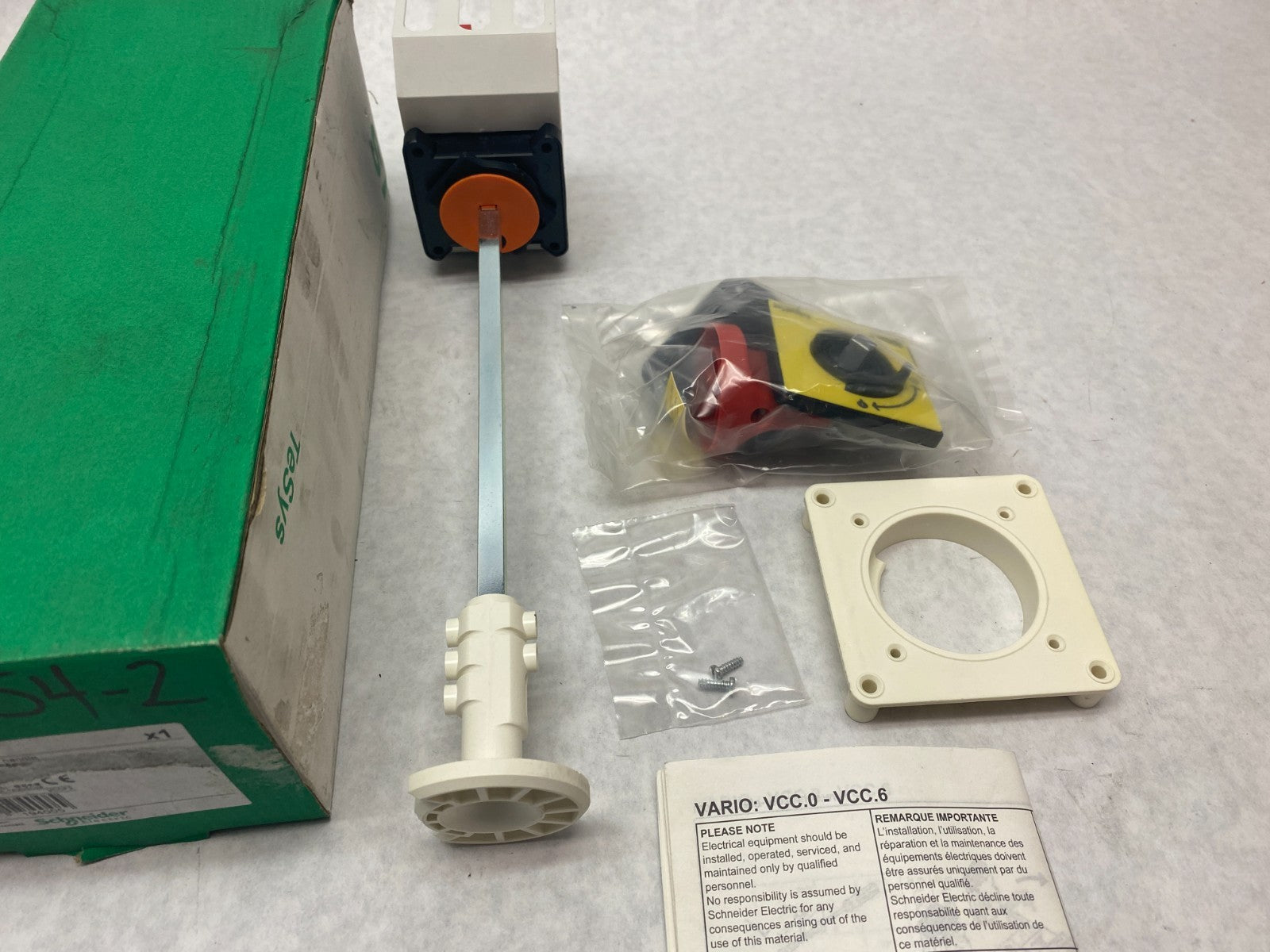 Schneider Electric VCCF3 TeSys Vario Emergency Stop Disconnect Switch 3-Pole - Maverick Industrial Sales