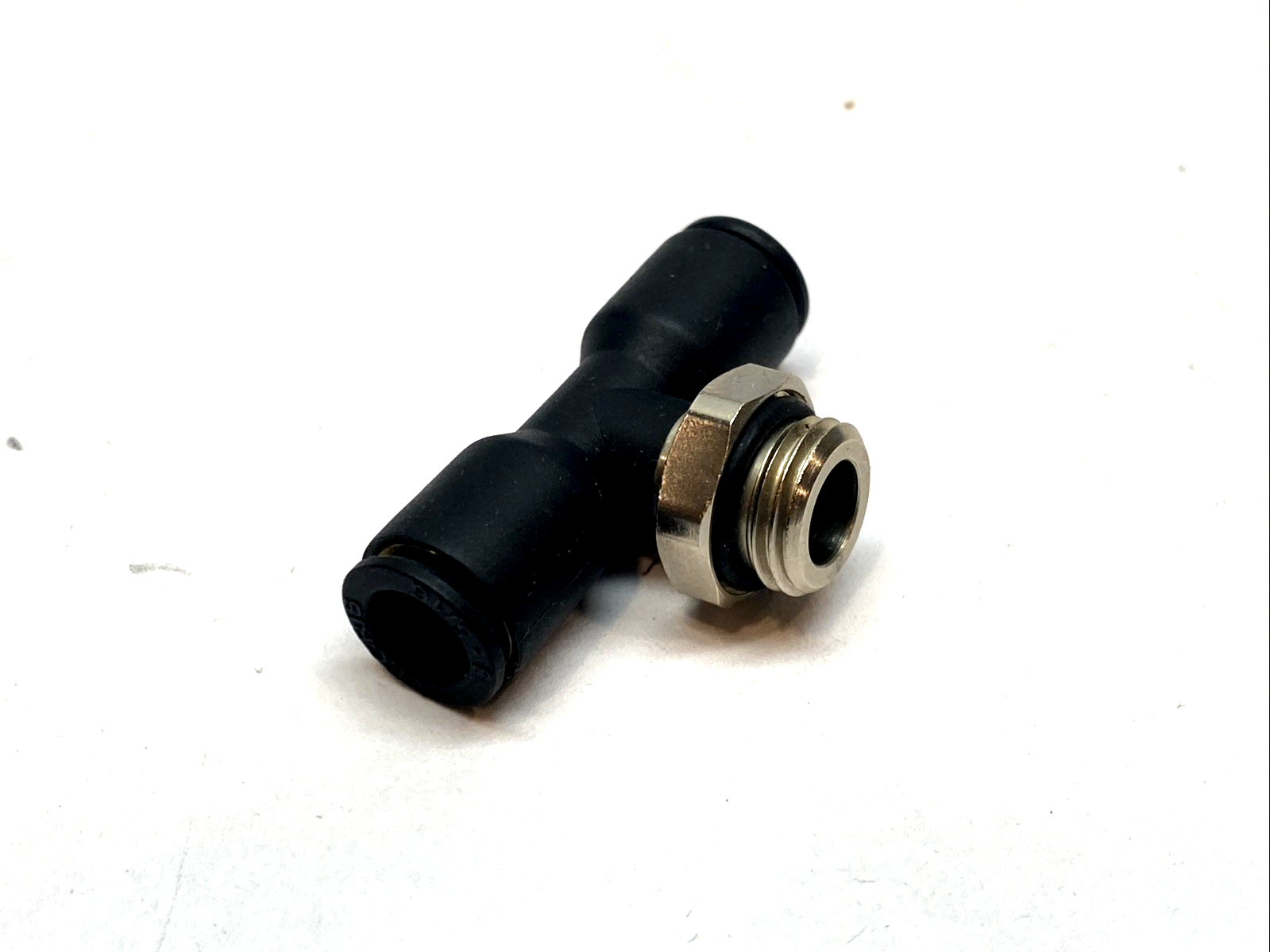 Parker Legris 8 mm Push-In Tee Fitting LOT OF 20 - Maverick Industrial Sales
