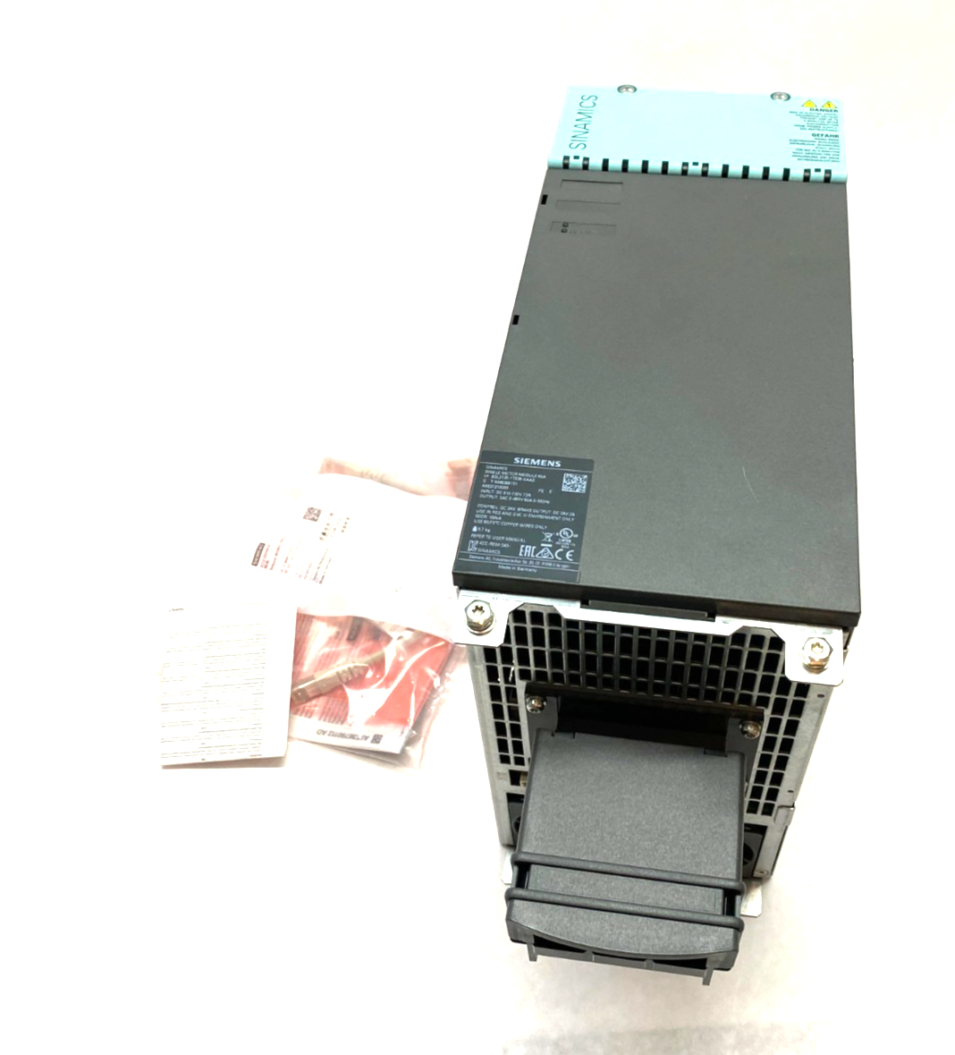 Siemens 6SL3120-1TE26-0AA3 SINAMICS Single Motor Frequency Converter Module - Maverick Industrial Sales