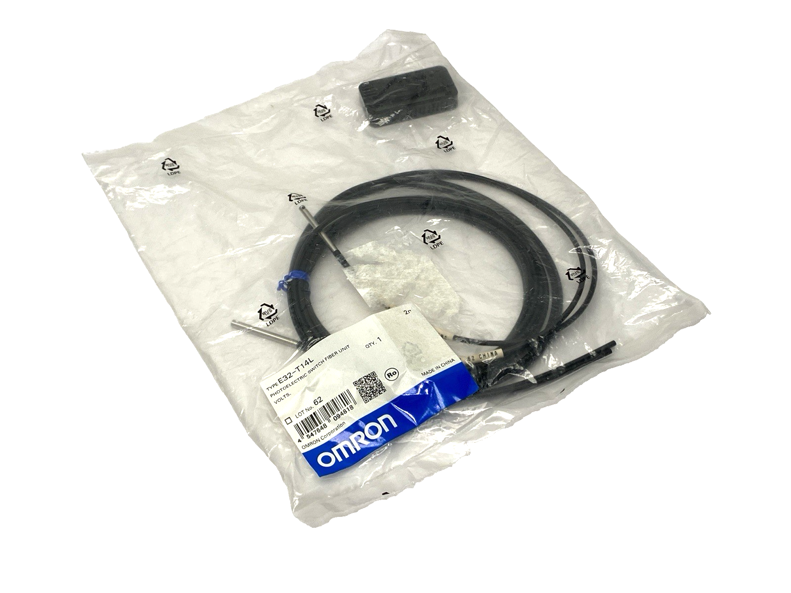 Omron E32-T14L Photoelectric Switch Fiber Unit 2m - Maverick Industrial Sales