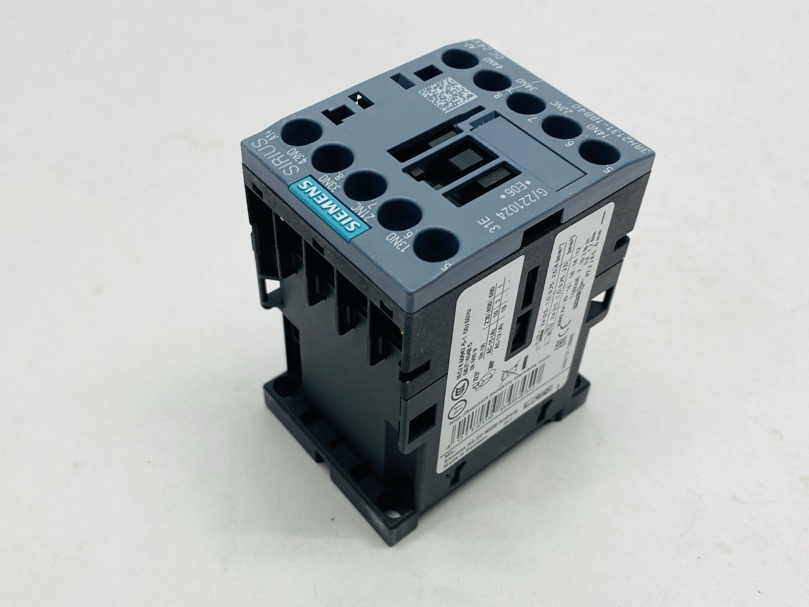 Siemens 3RH2131-1BB40 Contactor Relay 10A 230V 24VDC - Maverick Industrial Sales