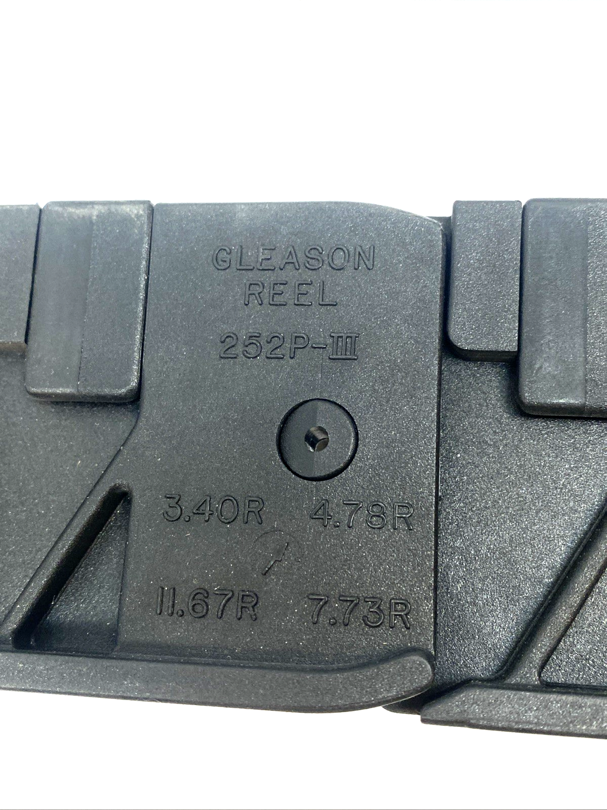 Gleason Reel 252P-III E-Chain Cable Carrier 11 Links - Maverick Industrial Sales