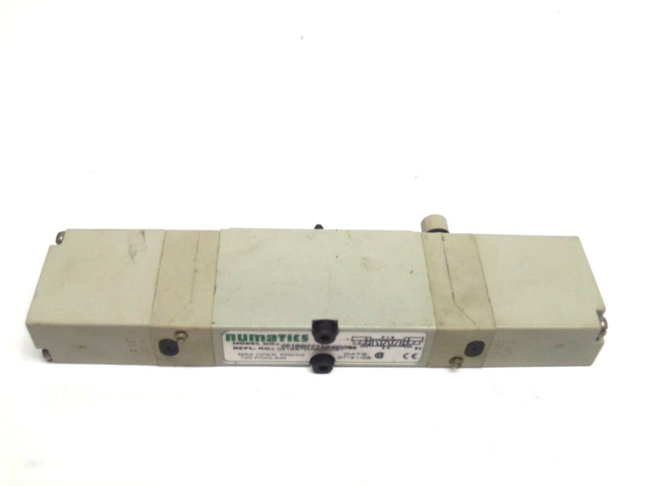 Numatics 051BB7Z2MN00061 5/3 Double Solenoid Valve 24VDC 1.0W - Maverick Industrial Sales