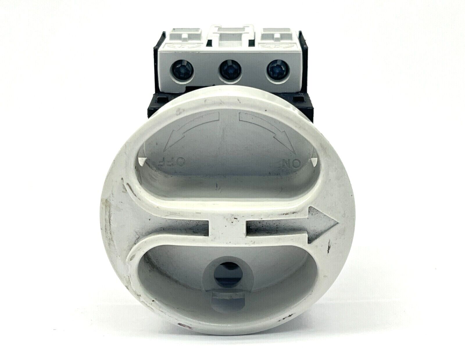 Baco 172100 Manual Motor Disconnect Starter Switch 32A 690V - Maverick Industrial Sales