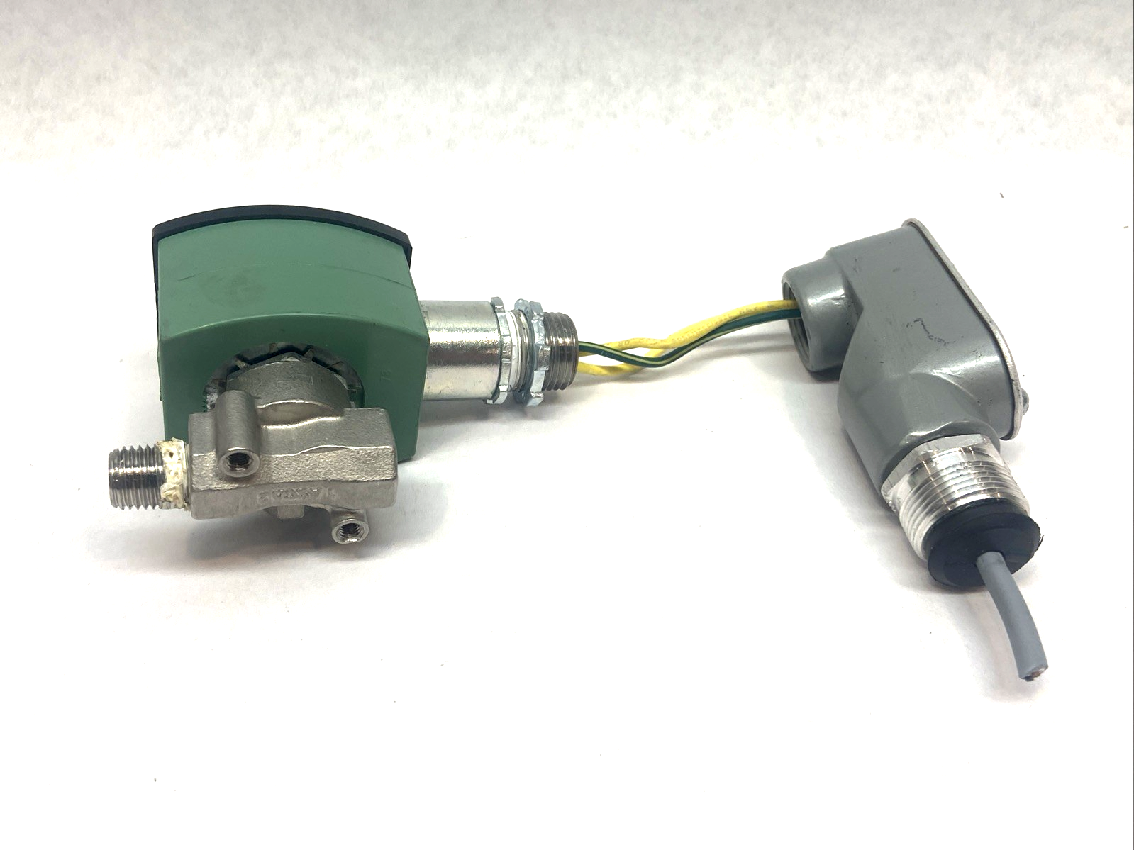 8262H130DC24/DCD | ASCO 1/4" 2-Way Solenoid Valve w/ Red Dot Conduit Fitting - Used - Maverick Industrial Sales