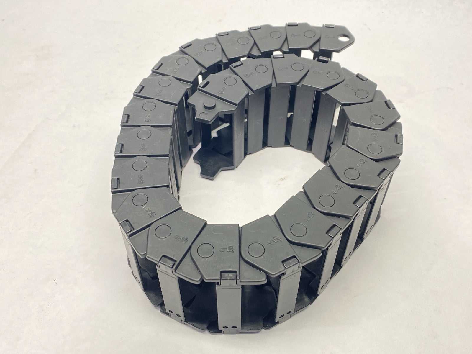 17.5.063.0 | Igus E-Chain Assembly 24 Links 2.4ft Length - New Other - Maverick Industrial Sales