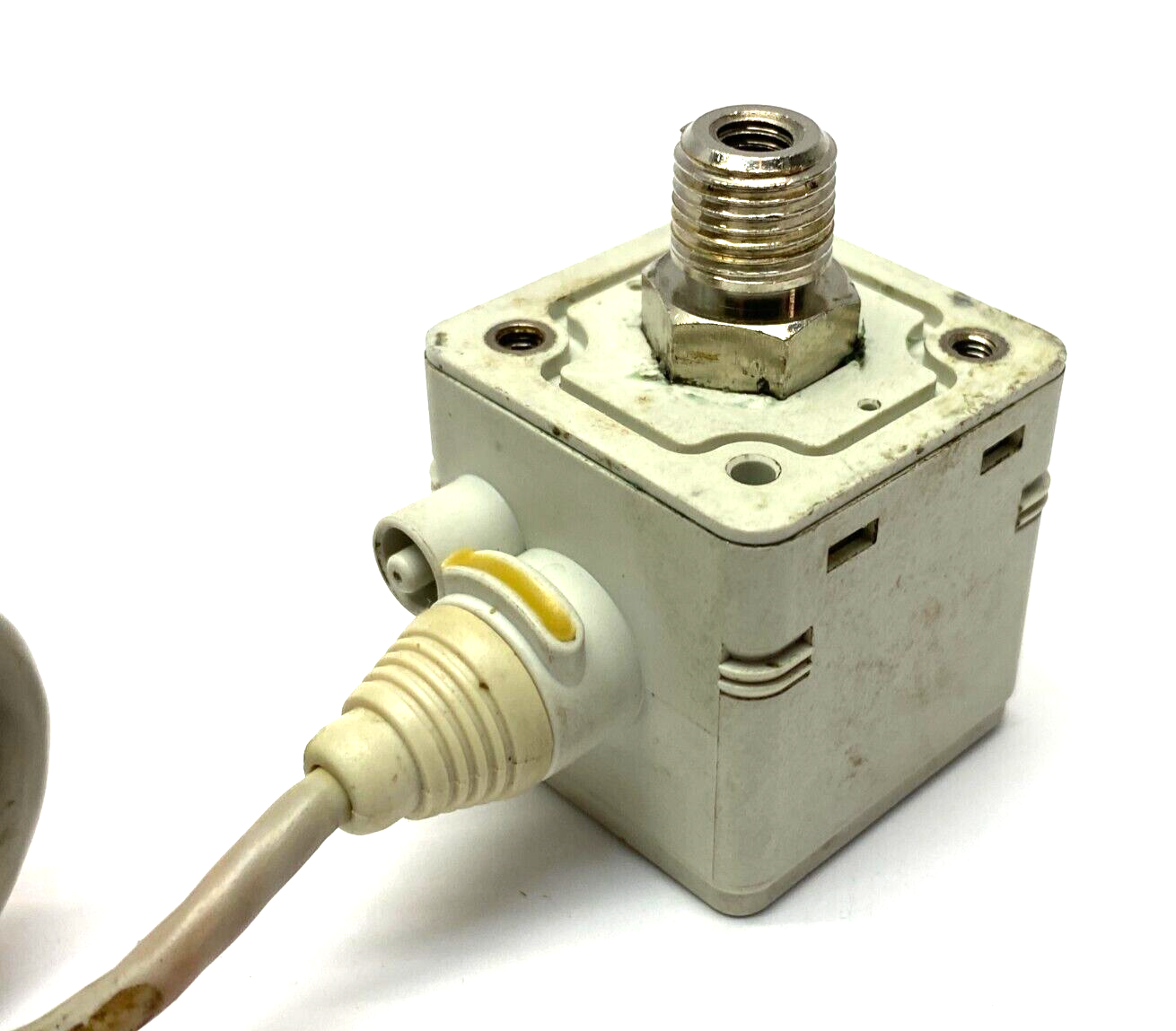 SMC ISE40-01-62L Digital Pressure Switch Analog Out 12-24VDC - Maverick Industrial Sales