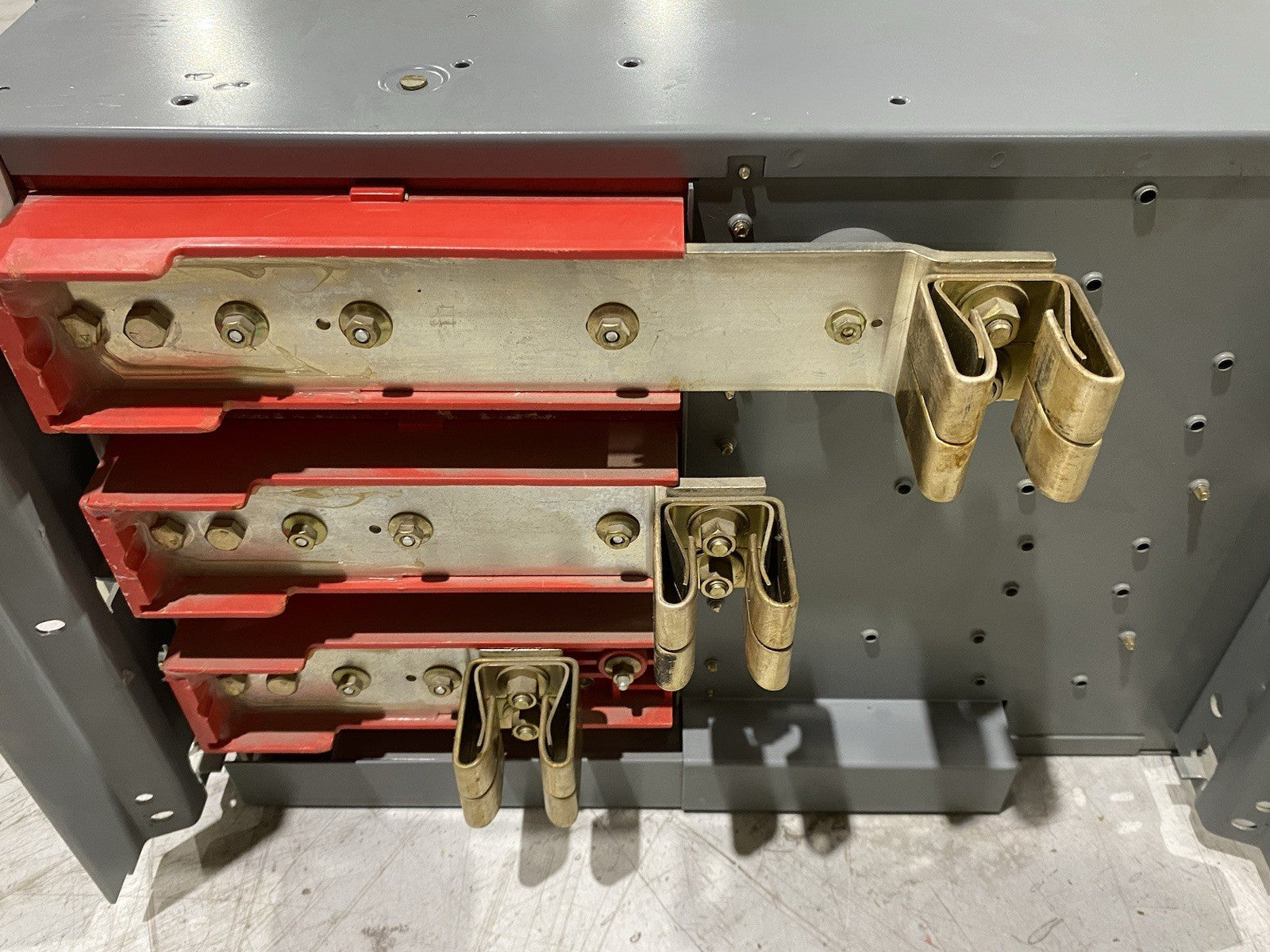 Square D QMB366W Ser. E2 Fusible Panelboard Switch Unit 3-Pole 600A - Maverick Industrial Sales