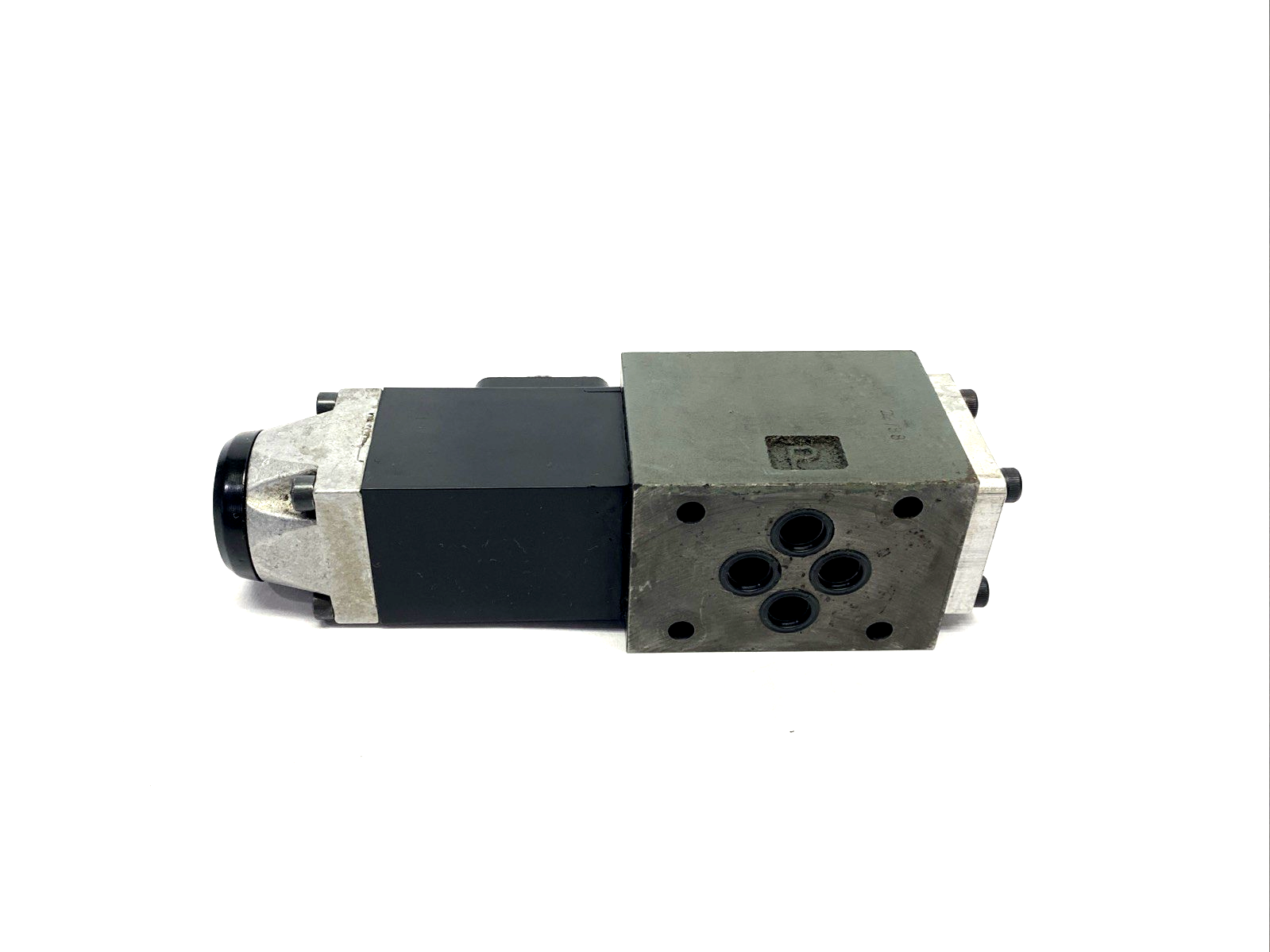 Bosch Rexroth 4WE6C51/AG24NZ45V/B08 Solenoid Directional Spool Valve - Maverick Industrial Sales