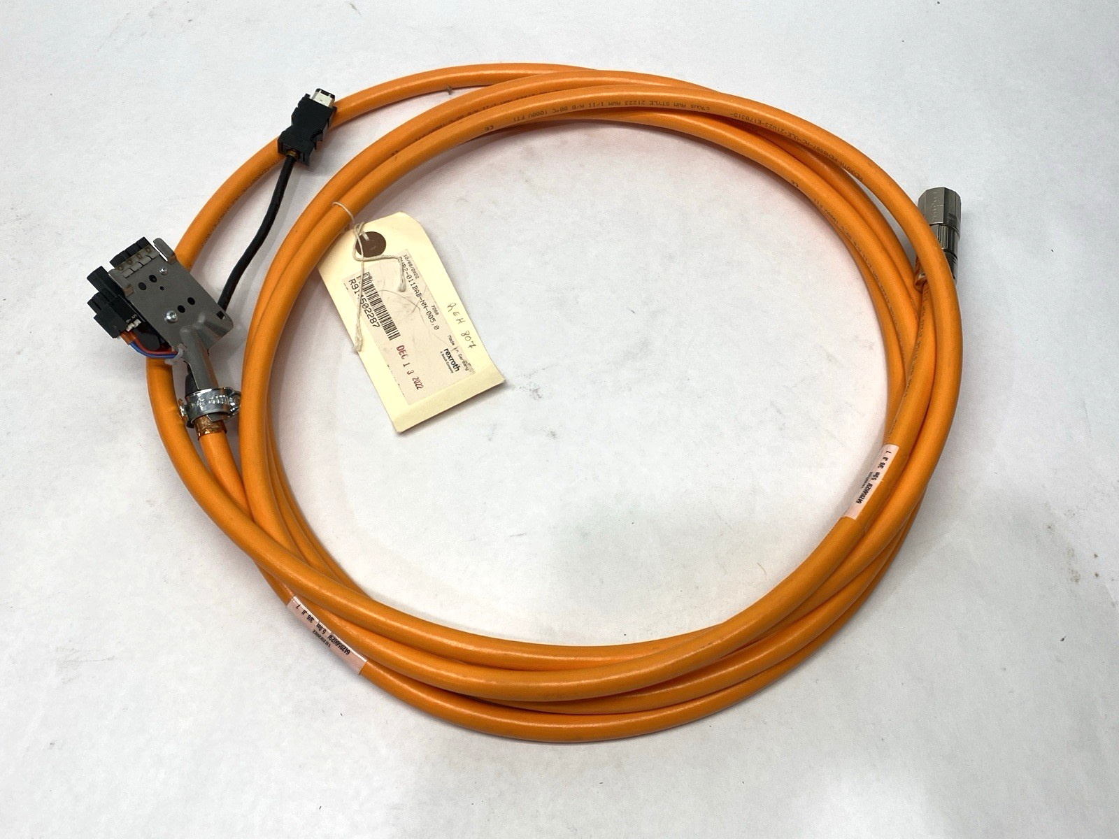 R9145022287 | Bosch Rexroth Hybrid Servo Motor Cable 5m RHB2-011BAB-NN-005,0 - New Other - Maverick Industrial Sales