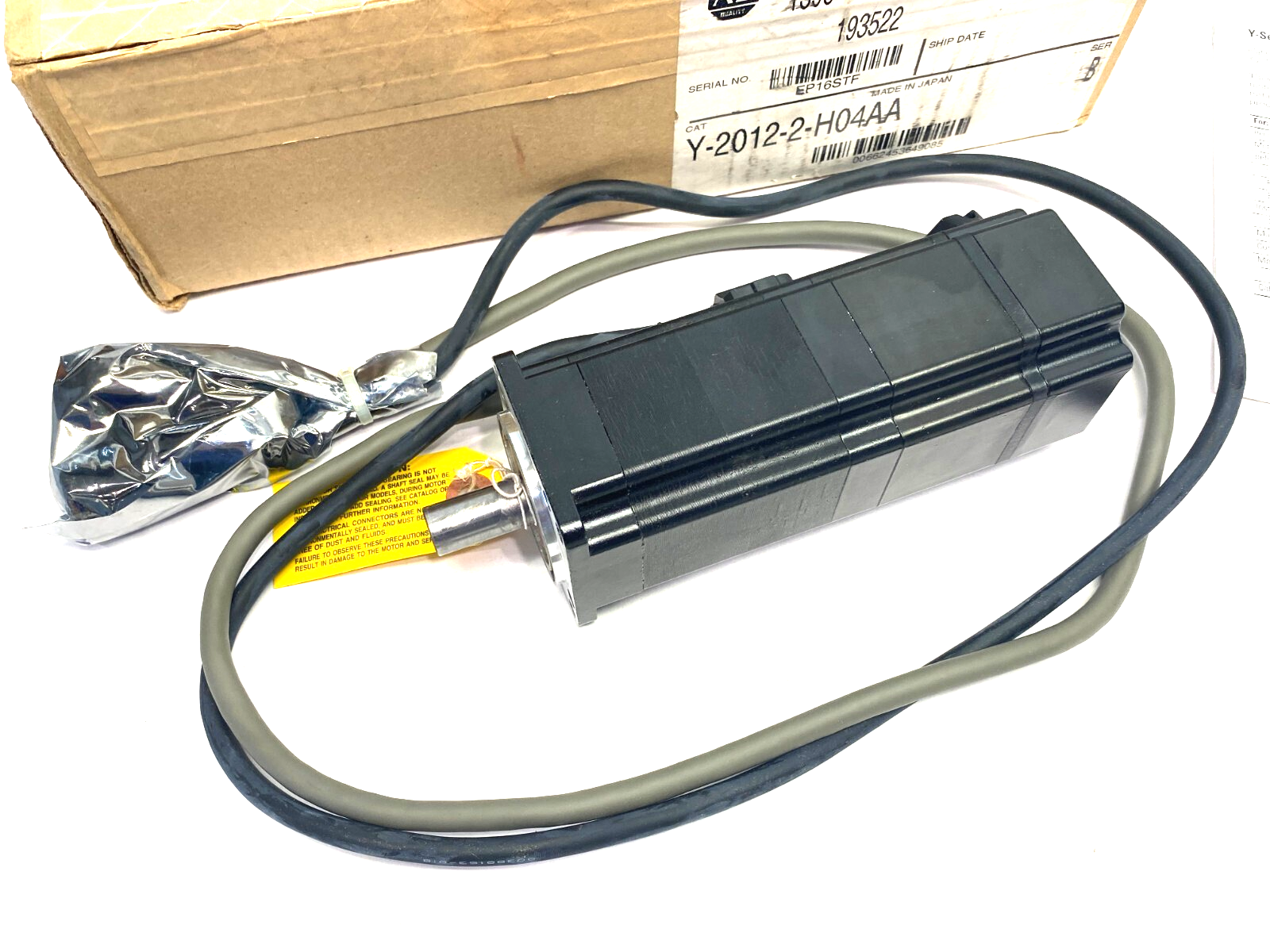 Allen Bradley Y-2012-2-H04AA Ser. B Brushless Servo Motor Y-Series - Maverick Industrial Sales