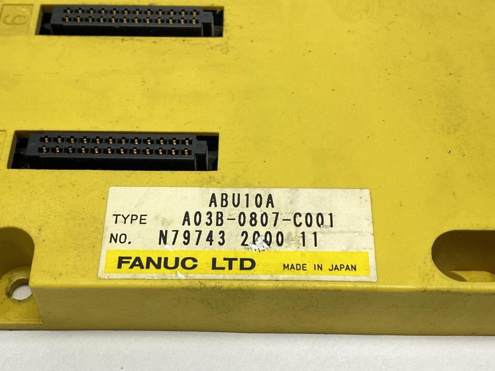A03B-0807-C001 | Fanuc 10-Slot I/O Module Base Unit ABU10A Horizontal - Used - Maverick Industrial Sales