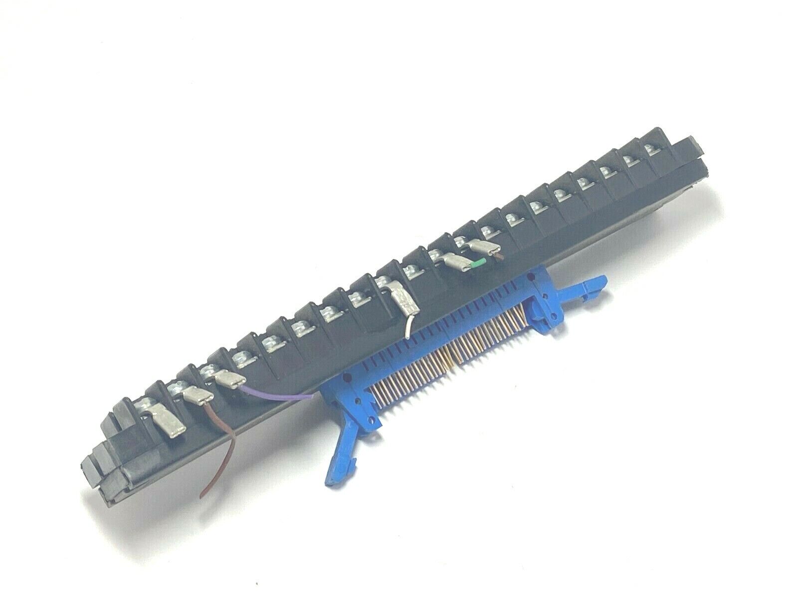Belden Mac Master 40 Slot Terminal Strip, 40 Pin Male Connector - Maverick Industrial Sales