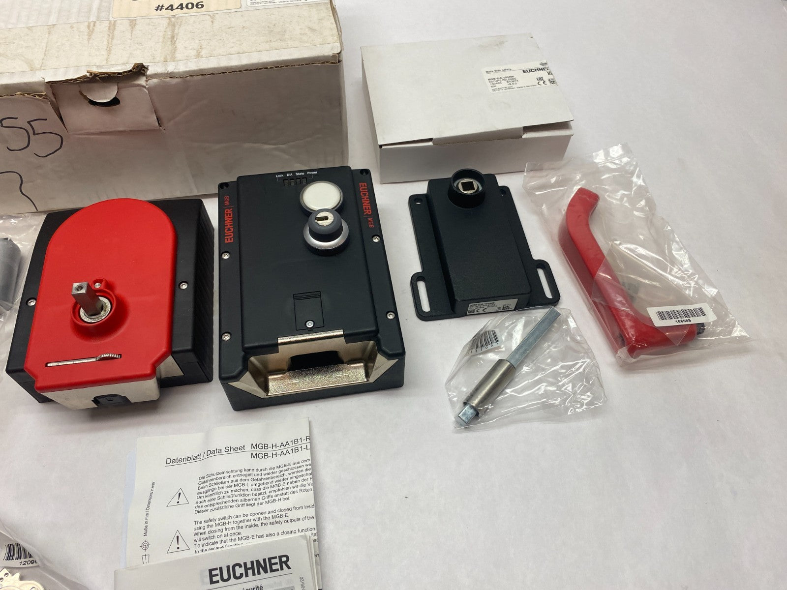 Euchner MGB-L1HE-ARA-R-119807 Guard Locking Mechanical Door Interlock Switch - Maverick Industrial Sales