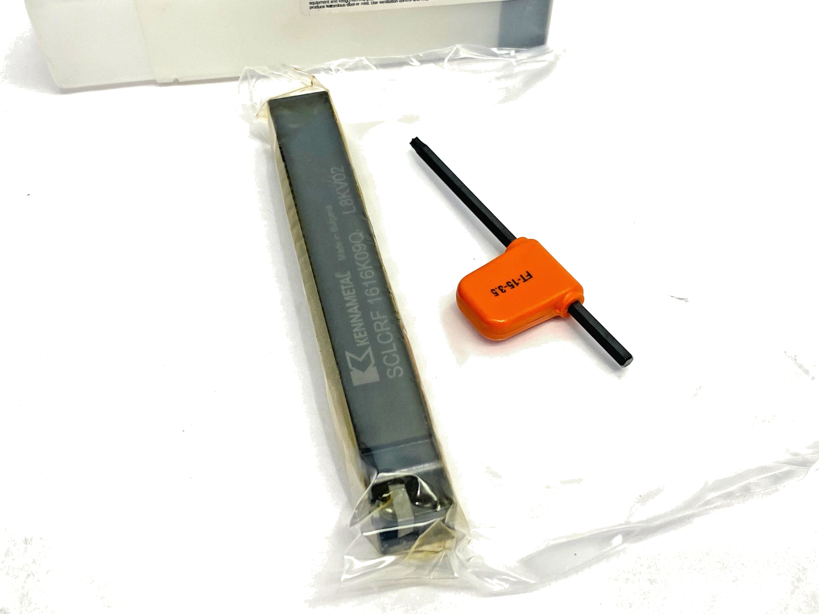 Kennametal 1097817 SCLC-F 95° Screw-On Insert SCLCRF1616K09Q - Maverick Industrial Sales