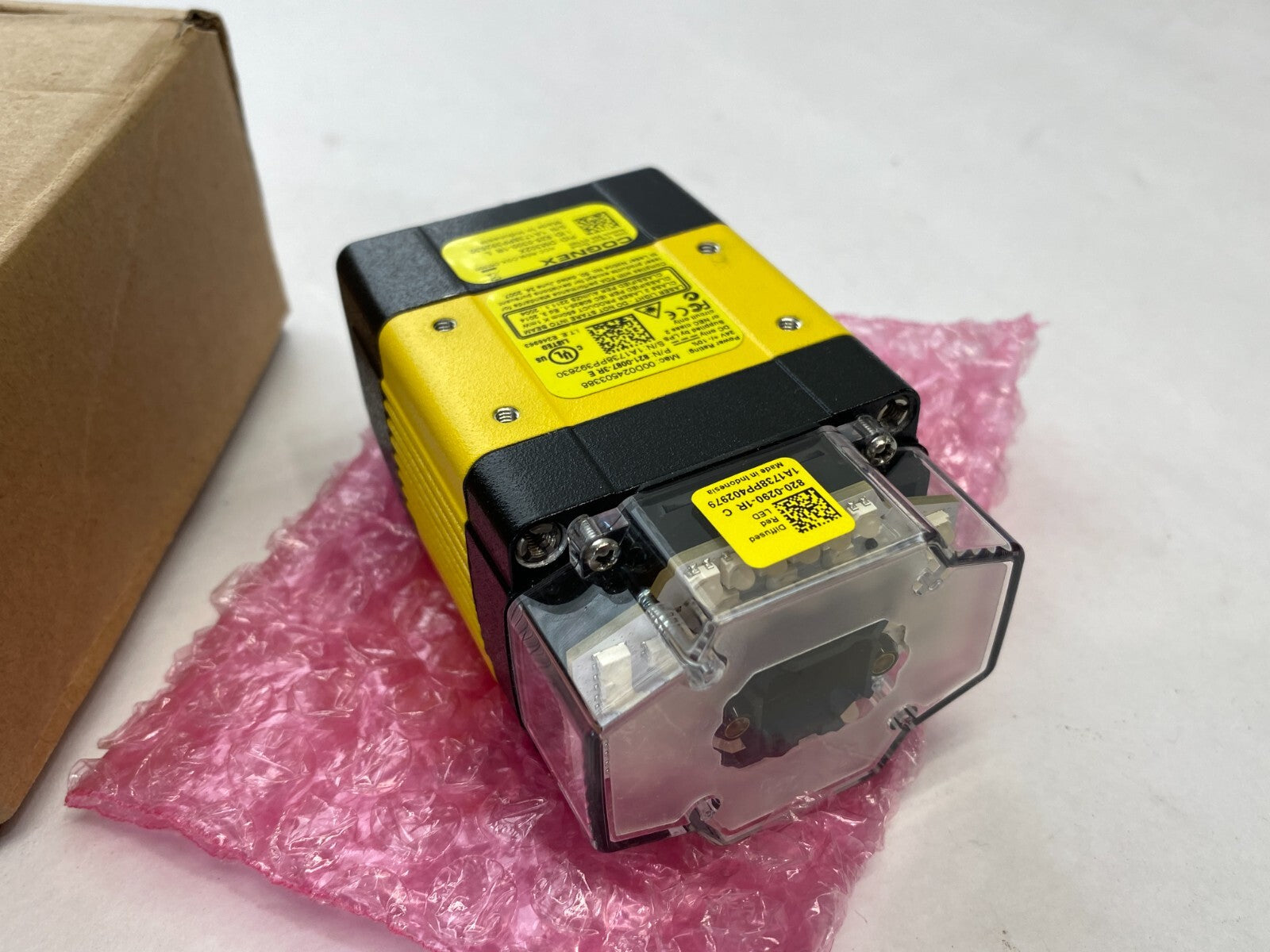 Cognex DMR-302X-00 Barcode Reader 828-0369-1R w/ 820-0290-1R Diff. LED Lens - Maverick Industrial Sales