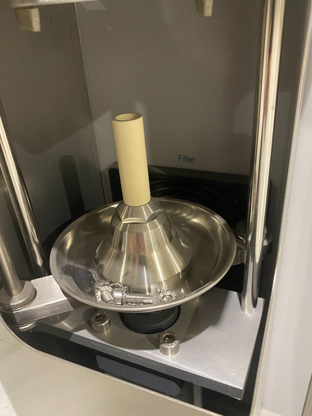 Eltra CS 2000 Carbon/Sulfur Determinator PC Controlled FOR PARTS NO CONTROLS - Maverick Industrial Sales