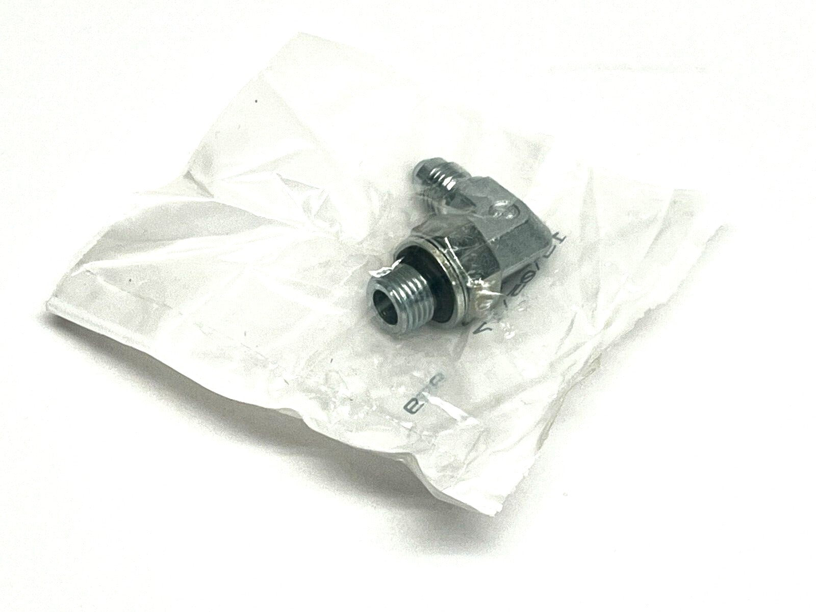 4-4C4OMXS | Parker Triple-Lok 37 Degree Flare JIC Tube Fitting And Adapter - New - Maverick Industrial Sales